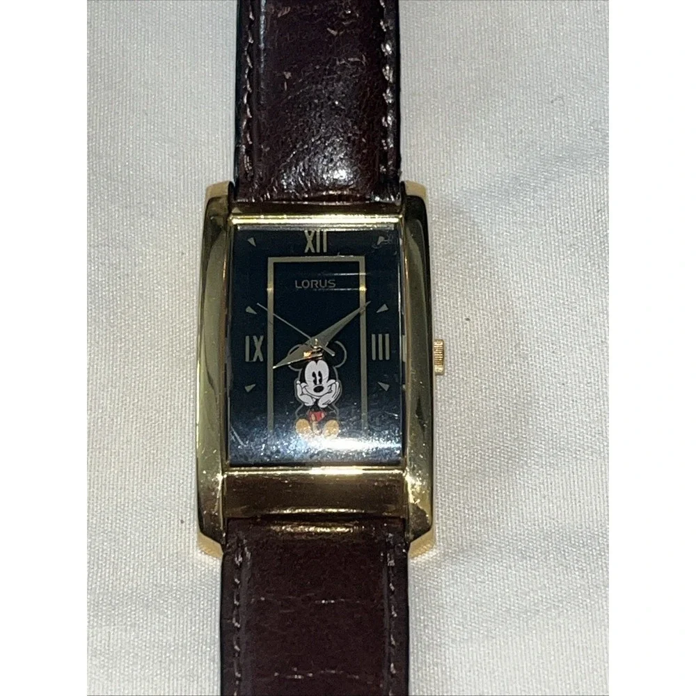 Disney Mickey Mouse Lorus Watch Leather Band Works! Tested Needs Battery VTG‎